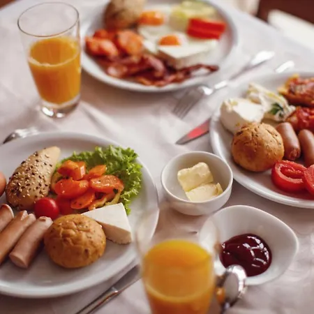 Vinum Hotel 4*