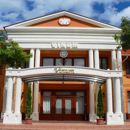 Vinum Hotel