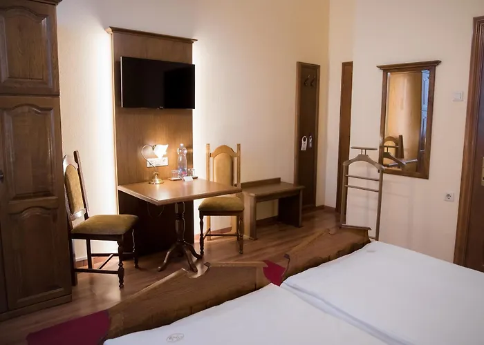 Vinum Hotel 4*