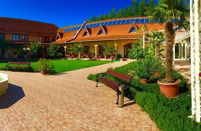 Hotel Vinum